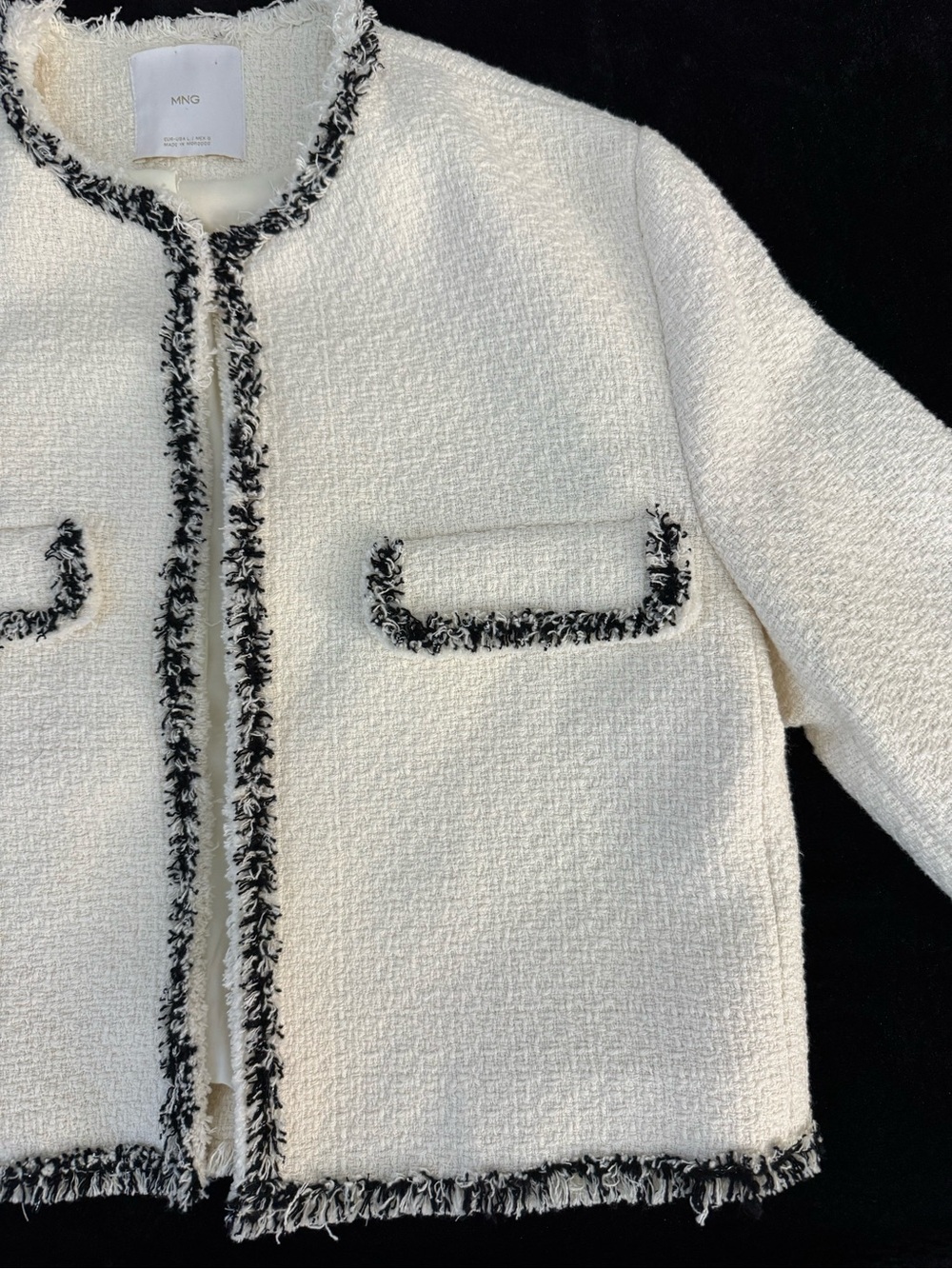 NWOT Mango Cinta Cropped Tweed Jacket Cream with Black Trim Size Large - Picture 7 of 13